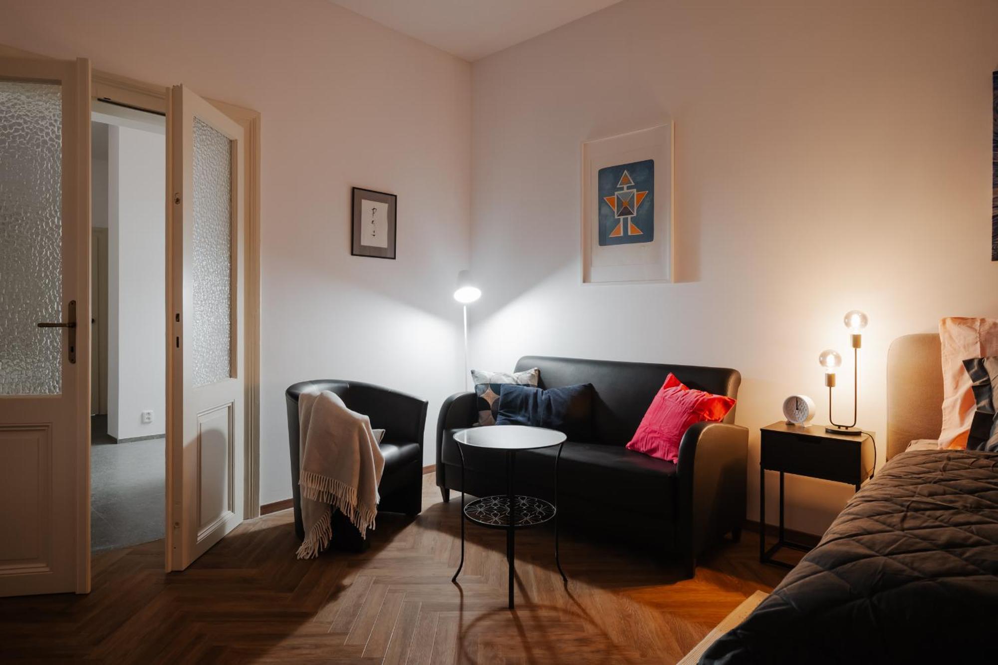 Meloun Center Apartament *